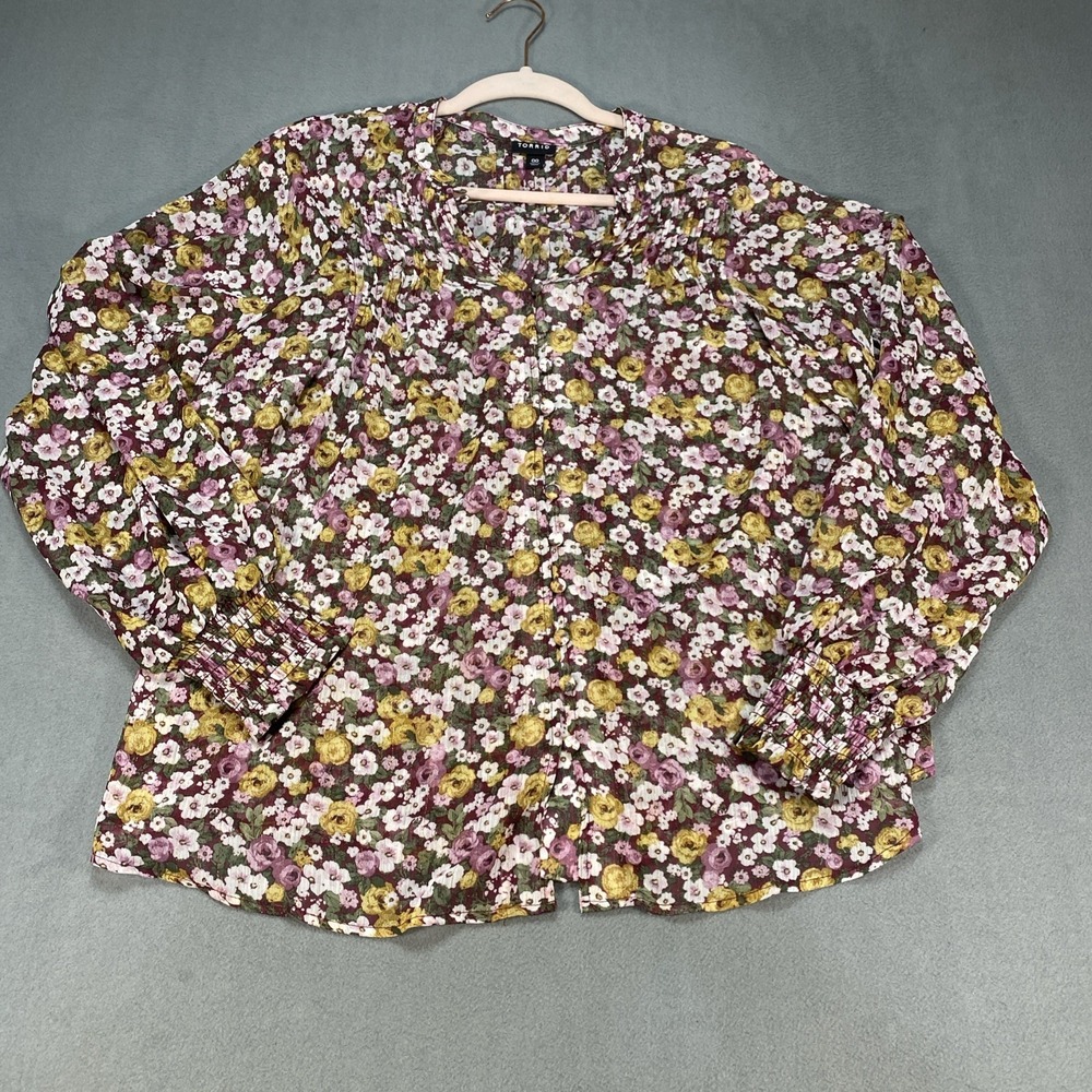 Torrid Women's 00 Large Sheer Button Down Blouse Maroon Floral Ruched‎ Cuff